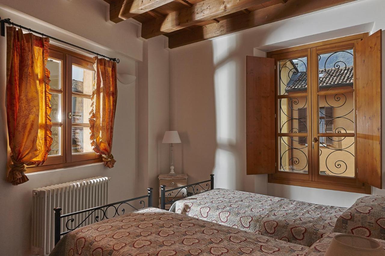 Joivy Charming Apartment Centre Of Como Luaran gambar
