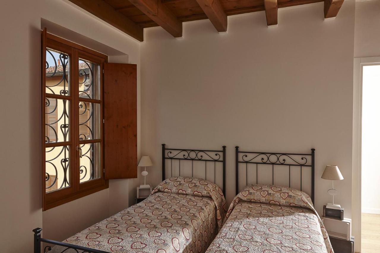 Joivy Charming Apartment Centre Of Como Luaran gambar